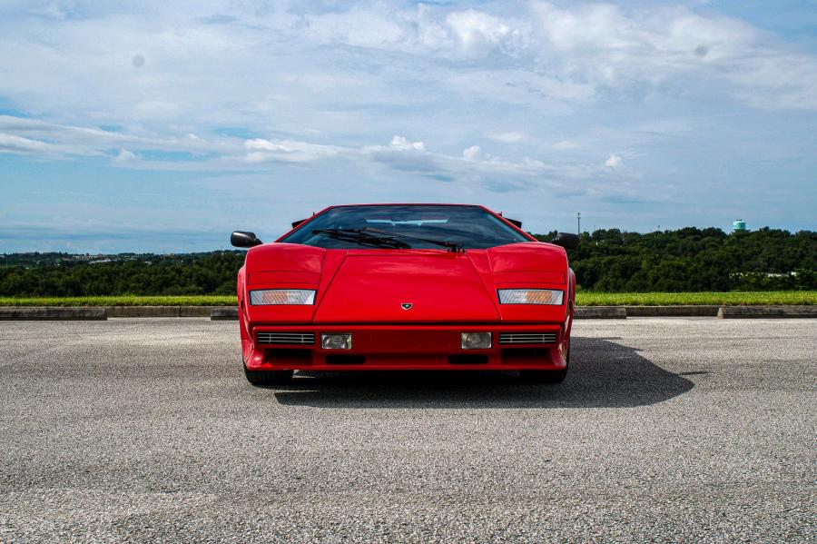  Lamborghini Countach LP5000 S Quattrovalvole 1988 года  (фото 4 из 146)